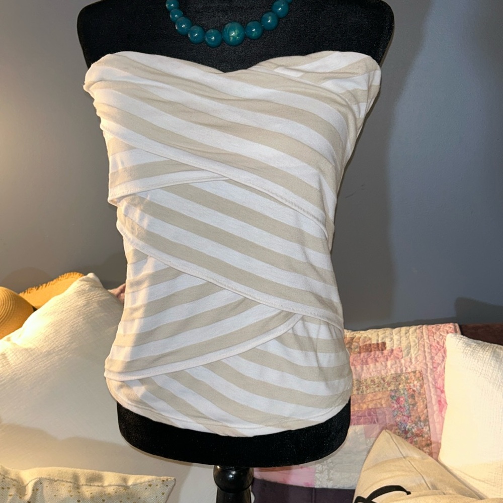 White House Black Market Size M Bandage Style Tube Top